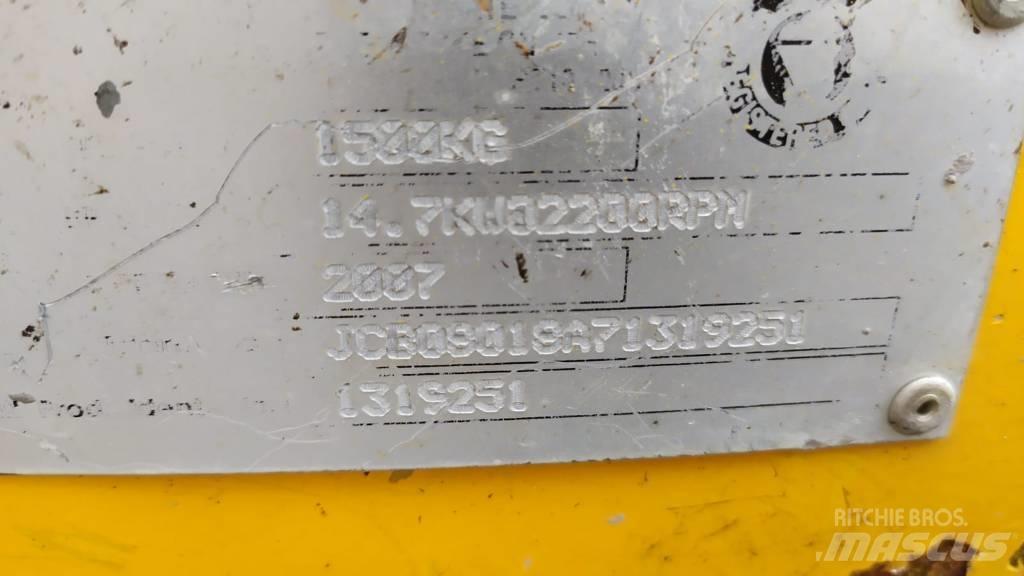 JCB 8018 小型挖掘机