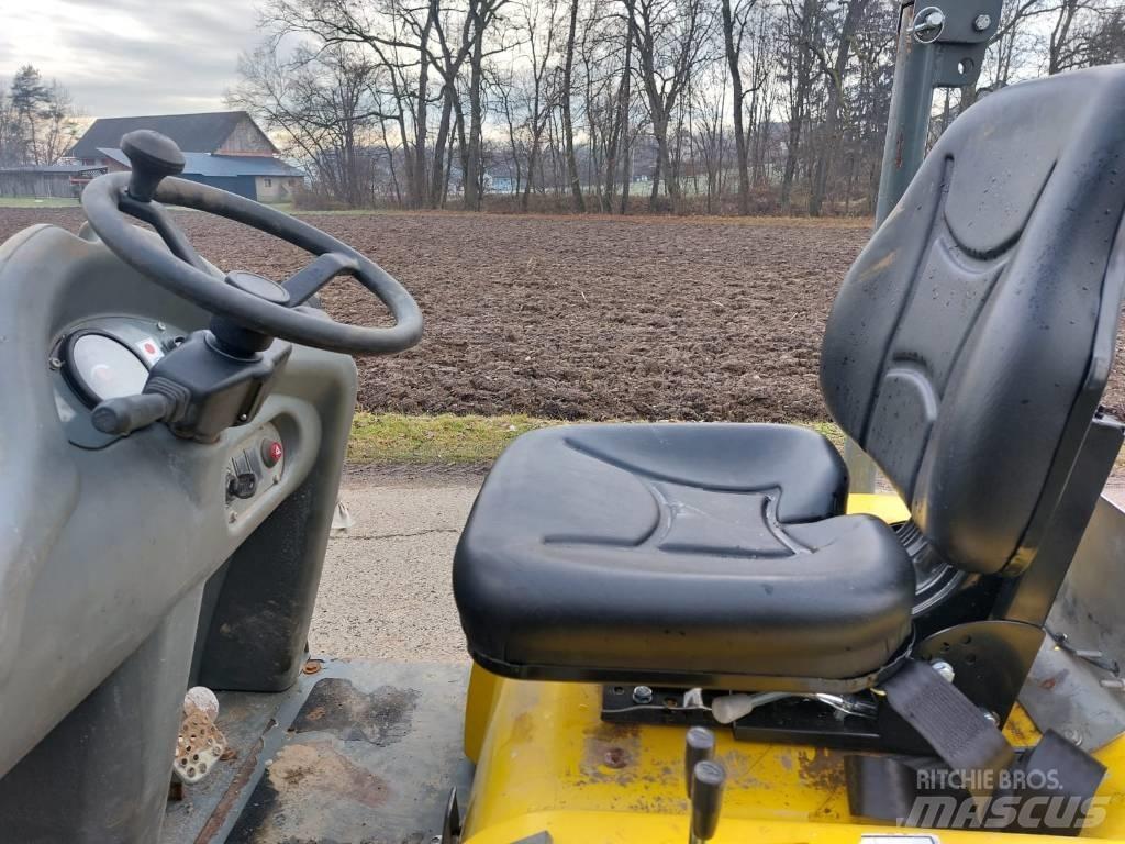 Wacker Neuson 1001 翻斗车\公路型自卸车