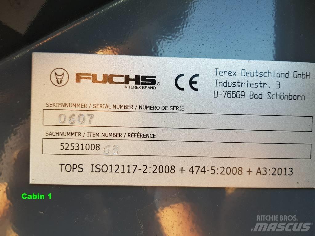 Fuchs F series Cabin 驾驶室与内部