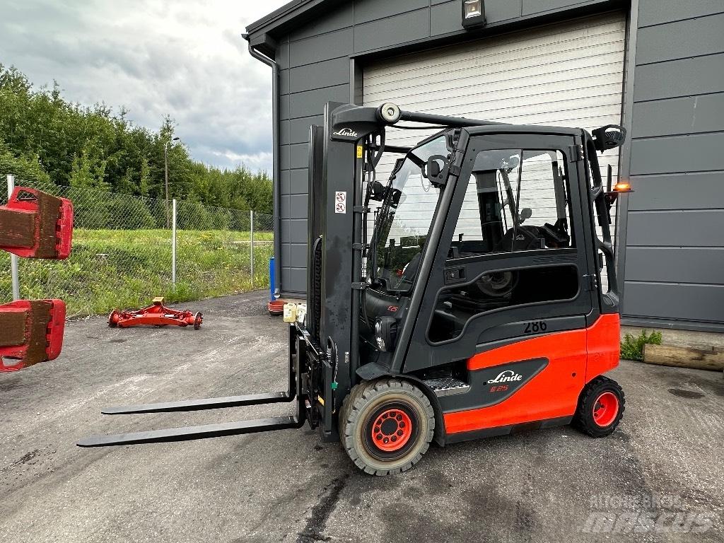 Linde E 25 -01 电动叉车