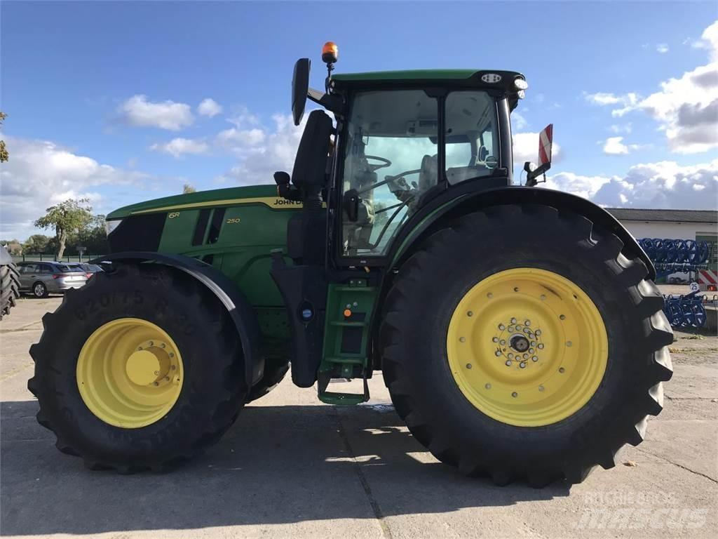John Deere 6R 250 拖拉机/农用车