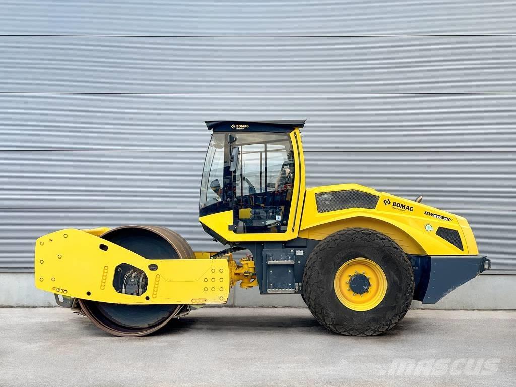 Bomag BW 216 D-5 单轮压路机