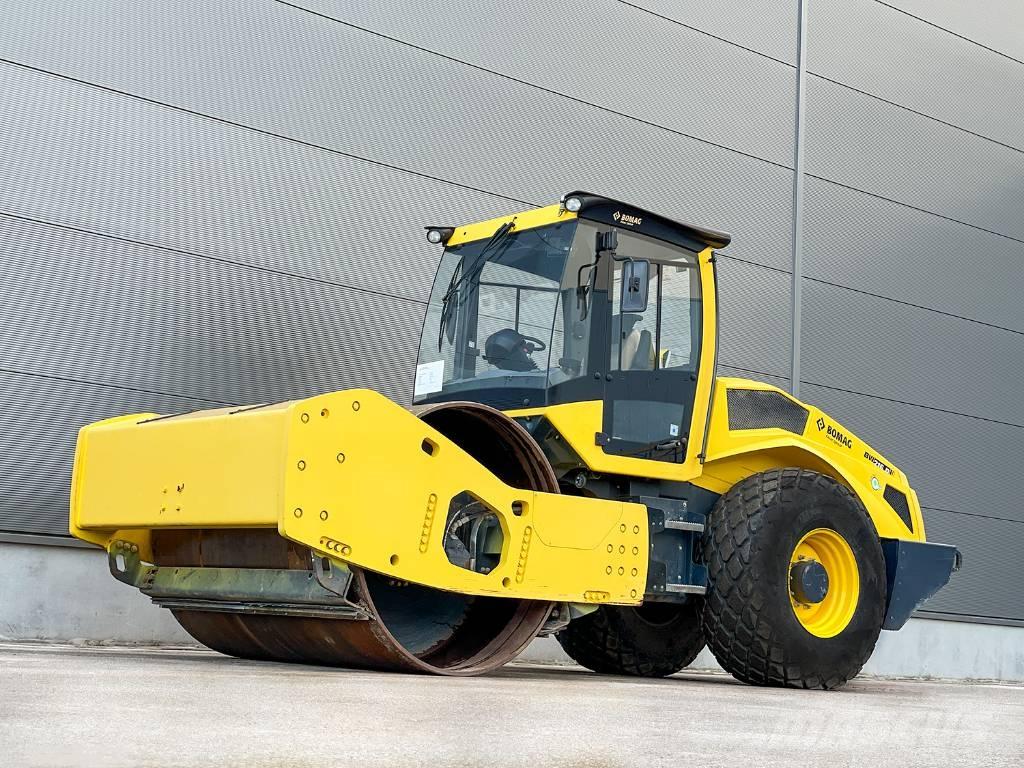 Bomag BW 216 D-5 单轮压路机