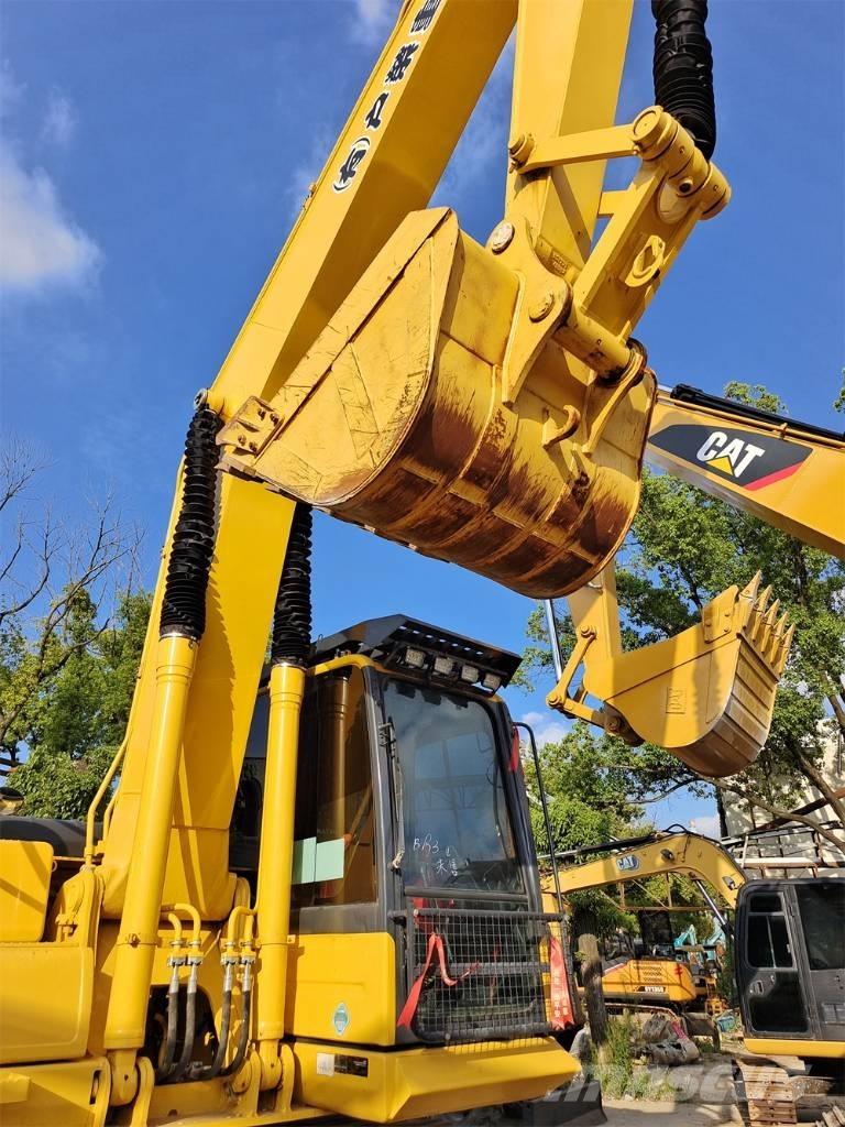 Komatsu PC 200 履带挖掘机
