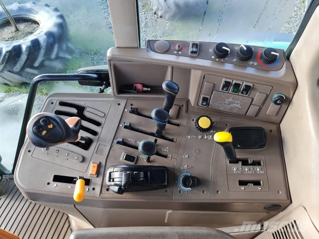 John Deere 6830 拖拉机/农用车