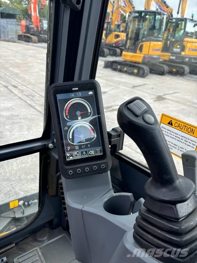 XCMG XE20E 小型挖掘机