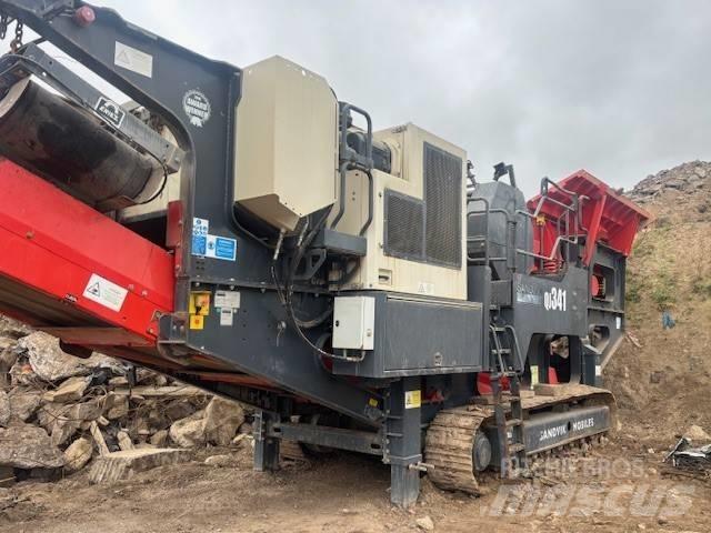 Sandvik QJ 341 移动式破碎机