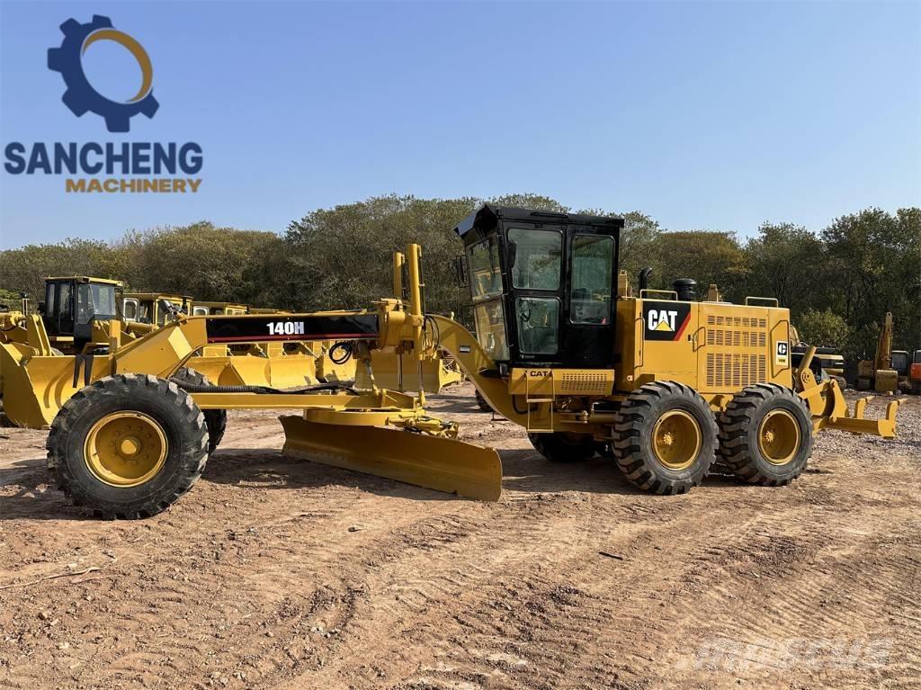 CAT 140H 平地机/推土机