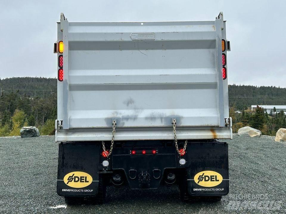 Kenworth T 880 牵引车