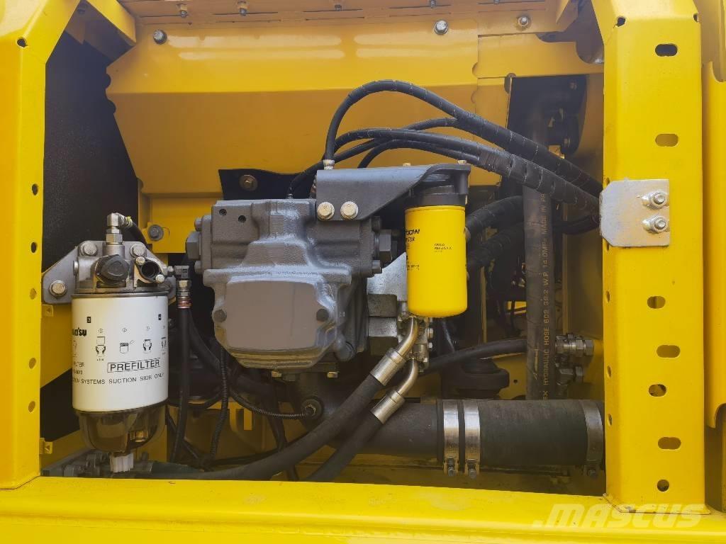 Komatsu pc200-8 履带挖掘机