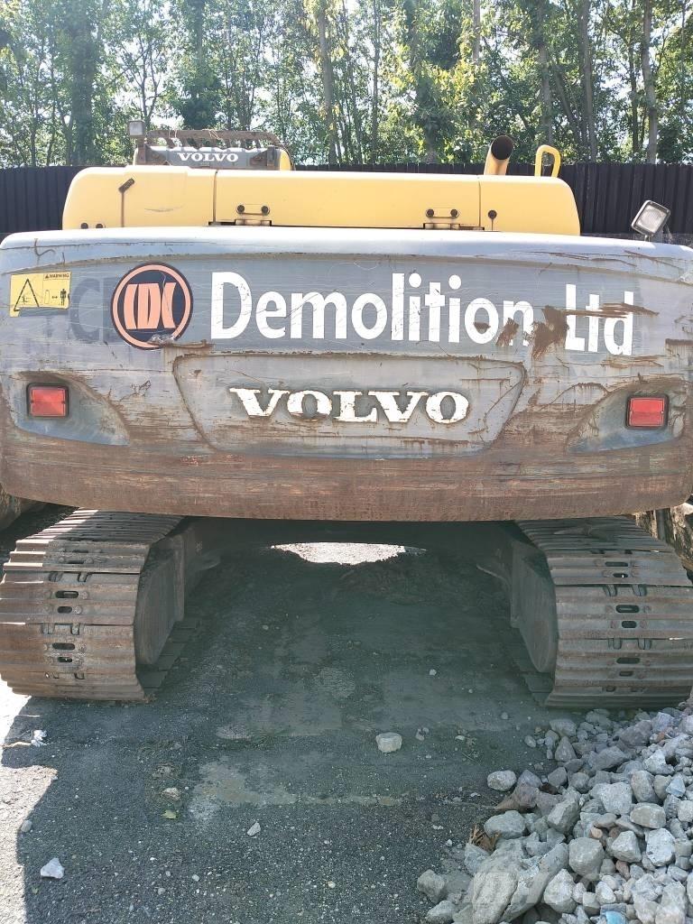 Volvo EC 210 B LC 履带挖掘机