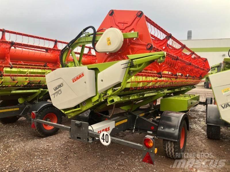 CLAAS TRION 520 联合收割机