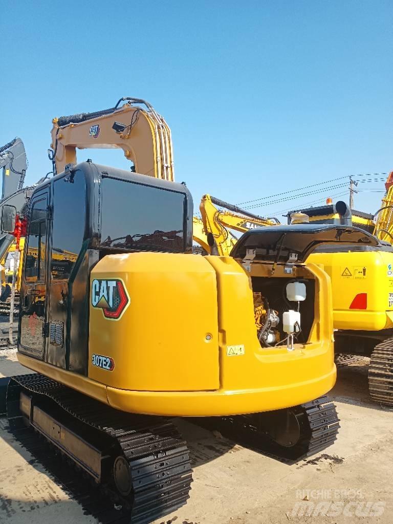 CAT 307 小型挖掘机