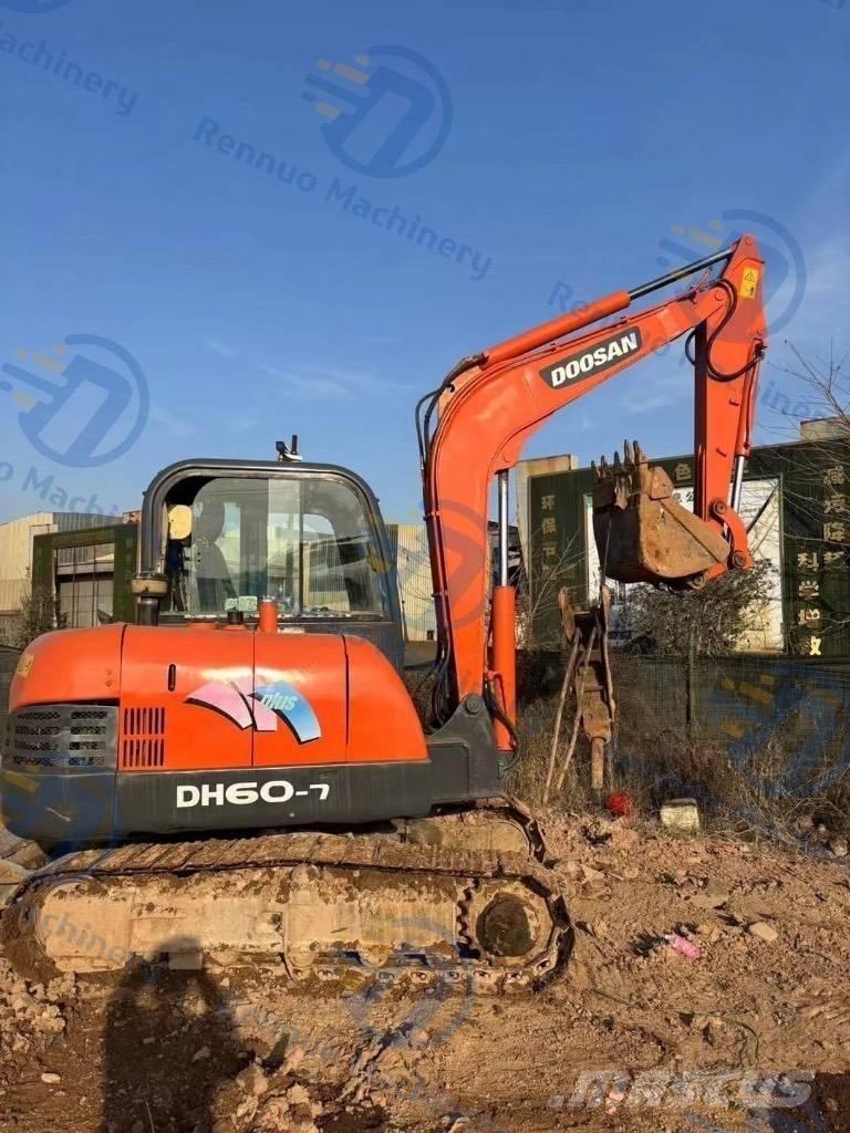 Doosan DH 60 履带挖掘机