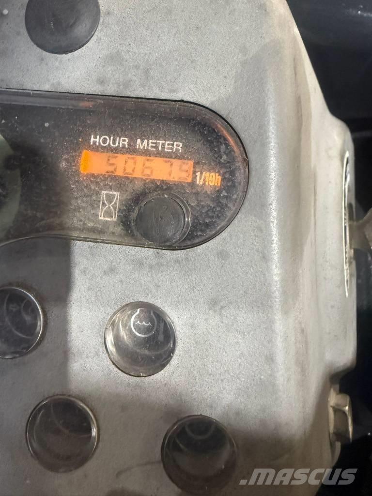 Yanmar Vio 25 小型挖掘机