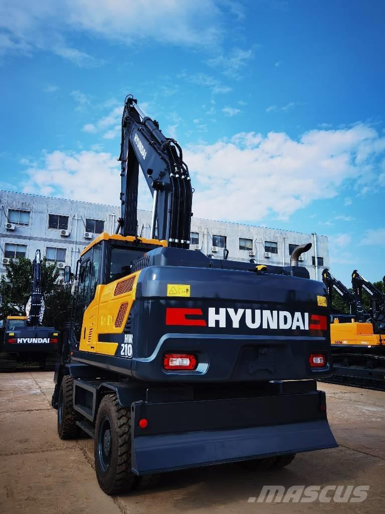 Hyundai 210W-9 轮式挖掘机