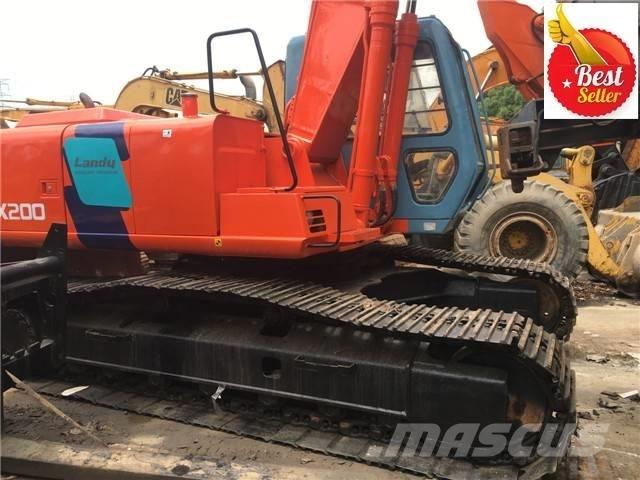 Hitachi EX 200 履带挖掘机