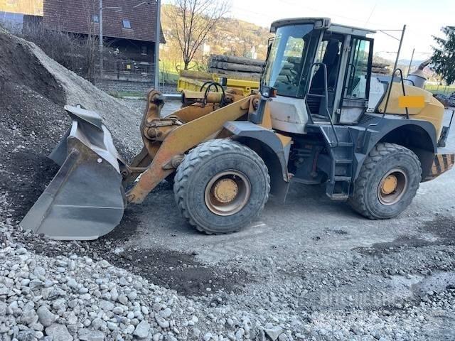 Liebherr L 544 轮式装载机