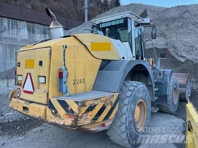 Liebherr L 544 轮式装载机