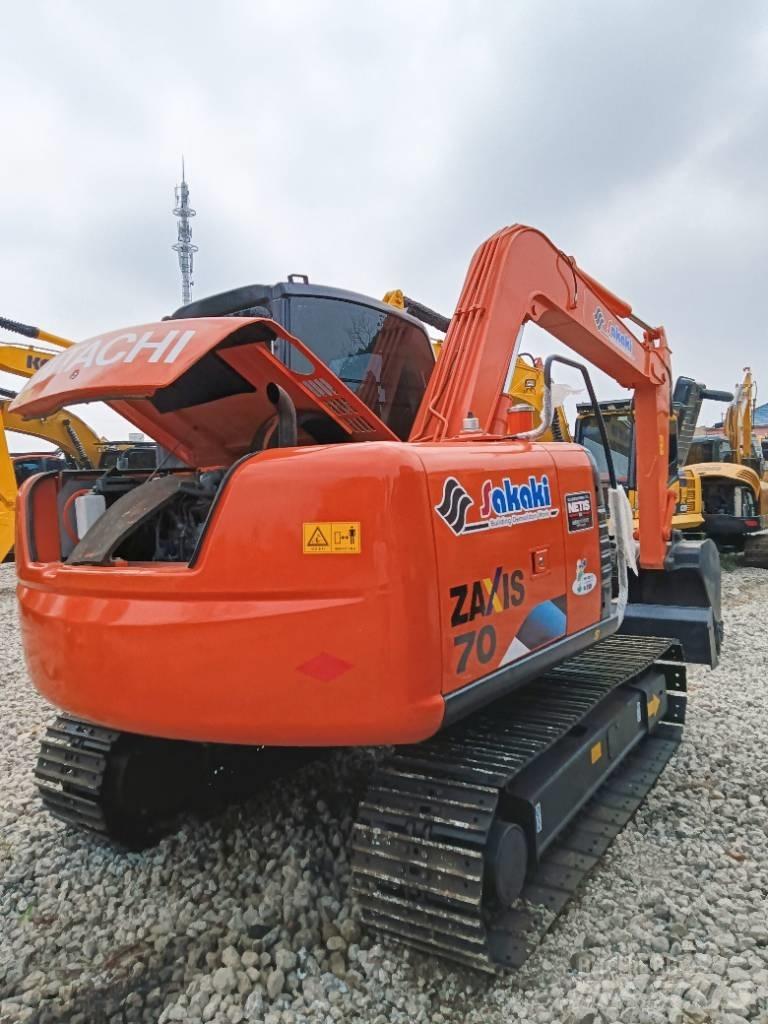 Hitachi ZX 70 小型挖掘机