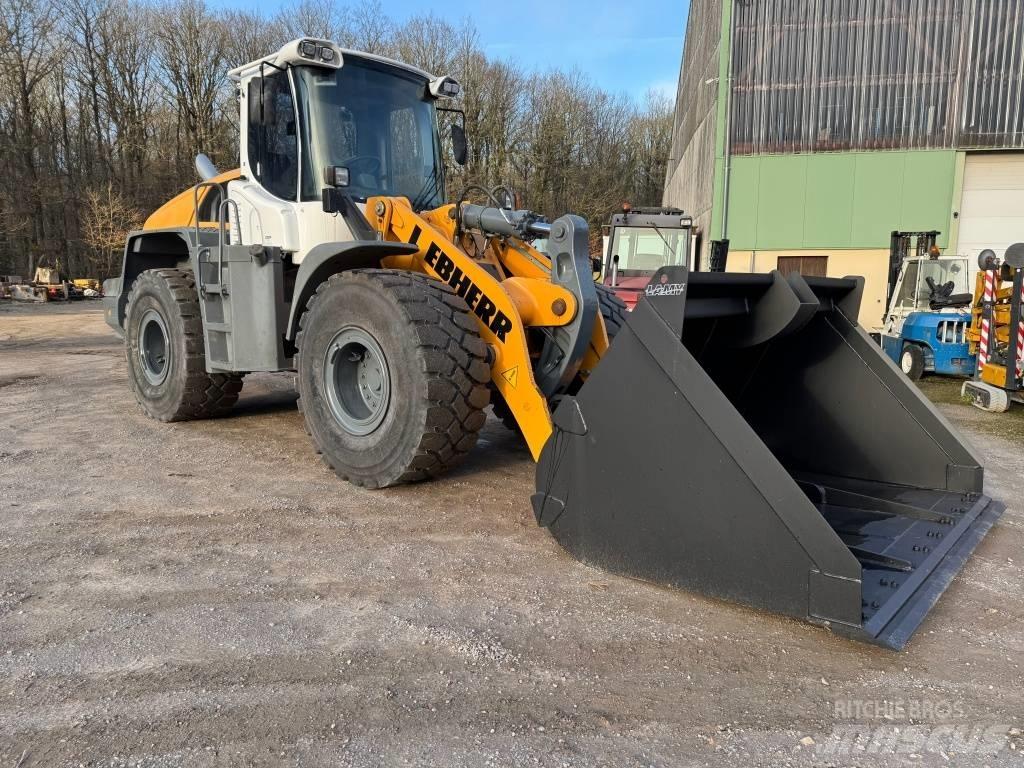 Liebherr L 550 轮式装载机