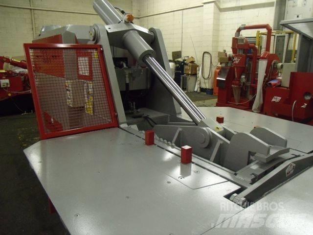 McIntyre Metal Baler 工业打包机