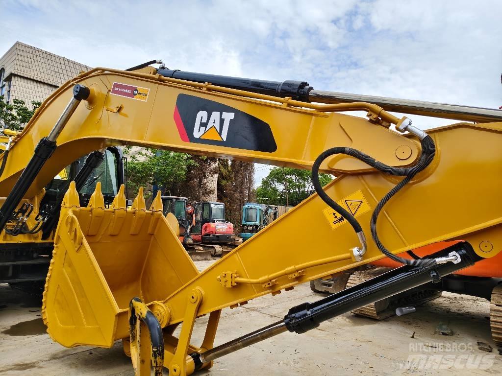 CAT 330 D2 L 履带挖掘机