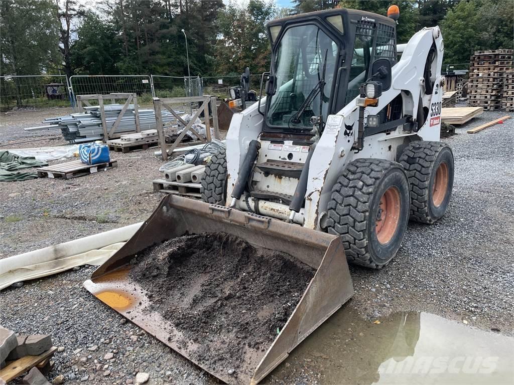 Bobcat S330 滑移装载机
