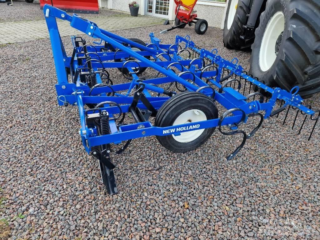 New Holland SBVL250R 钉齿耙