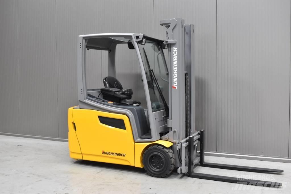 Jungheinrich EFG 220 电动叉车