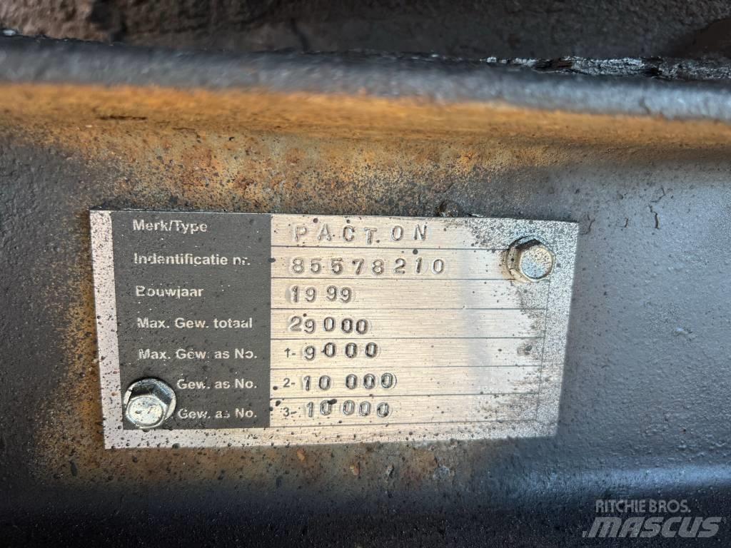 Pacton plattewagen 箱式拖车