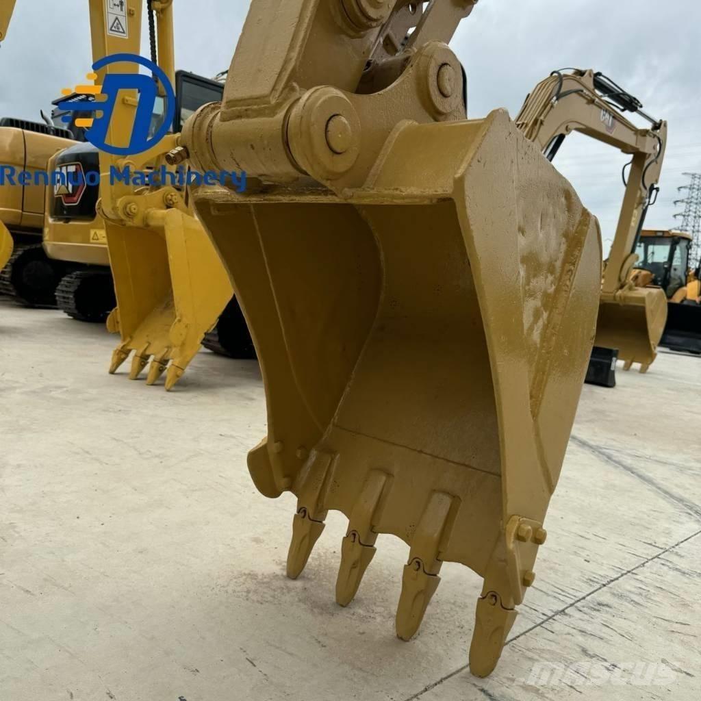 CAT 305 C CR 小型挖掘机