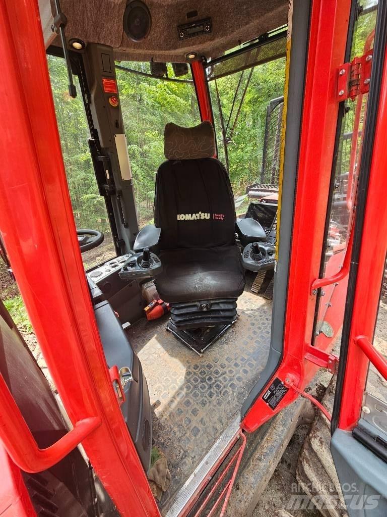 Komatsu 875 集运机