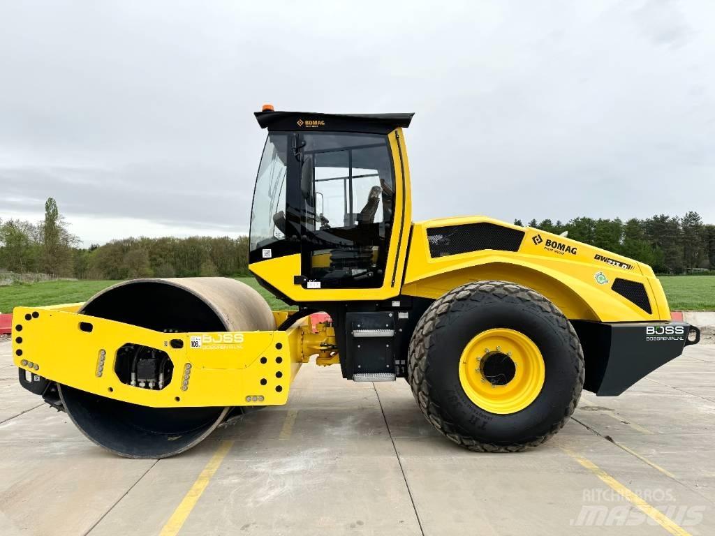 Bomag BW213D-5 单轮压路机