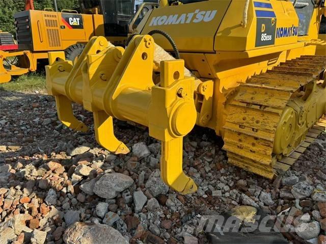 Komatsu D 85 EX 履带式推土机