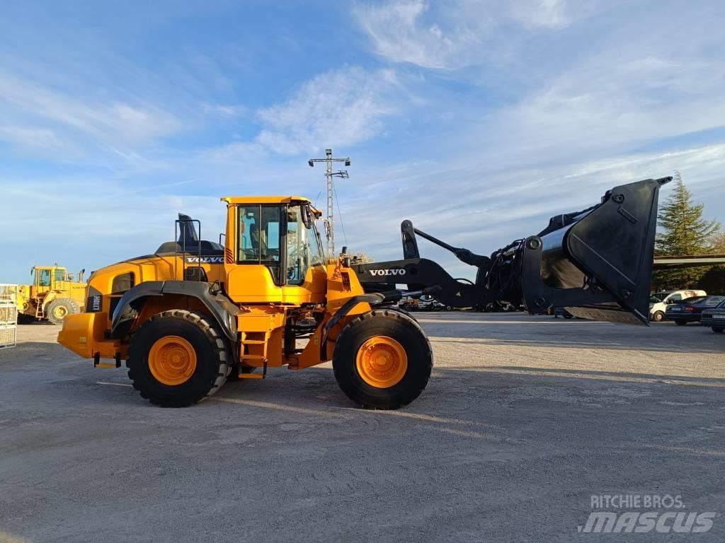 Volvo L 110 H 轮式装载机