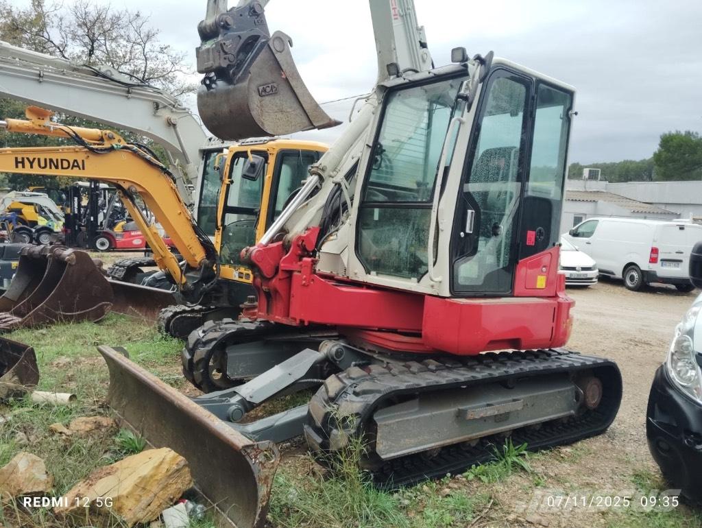 Takeuchi 280 FR 履带挖掘机
