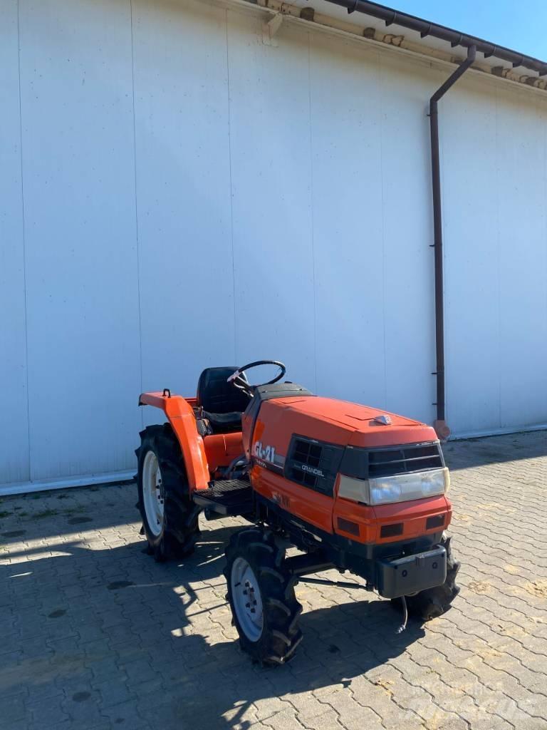 Kubota GL21 小型拖拉机