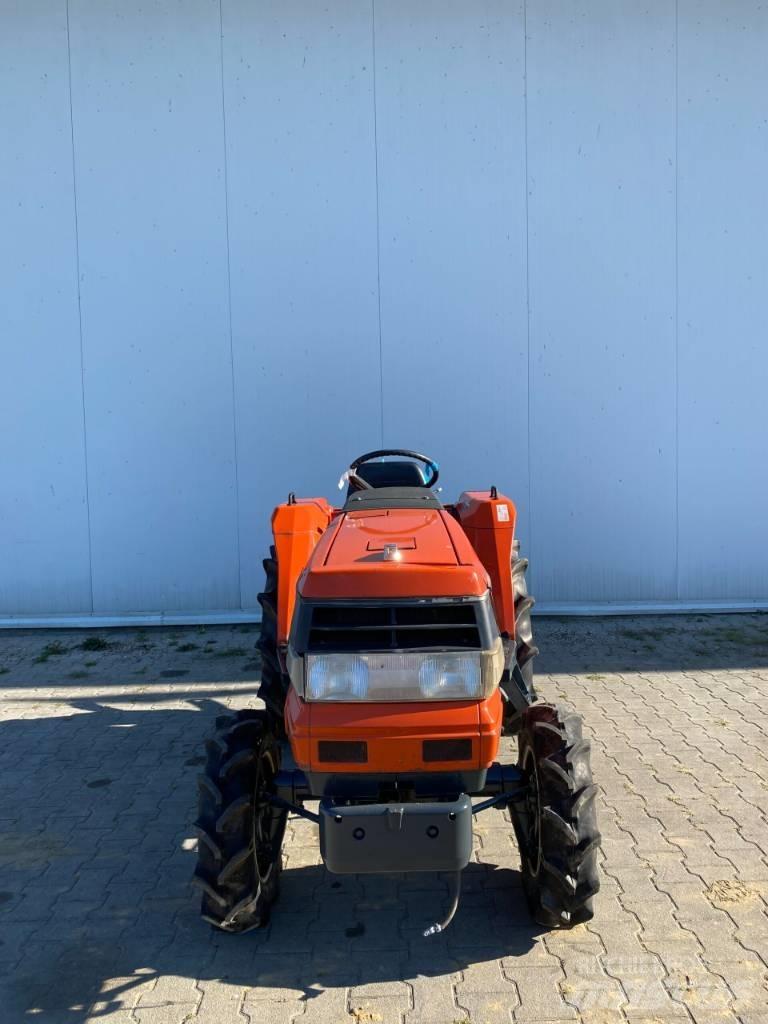 Kubota GL21 小型拖拉机