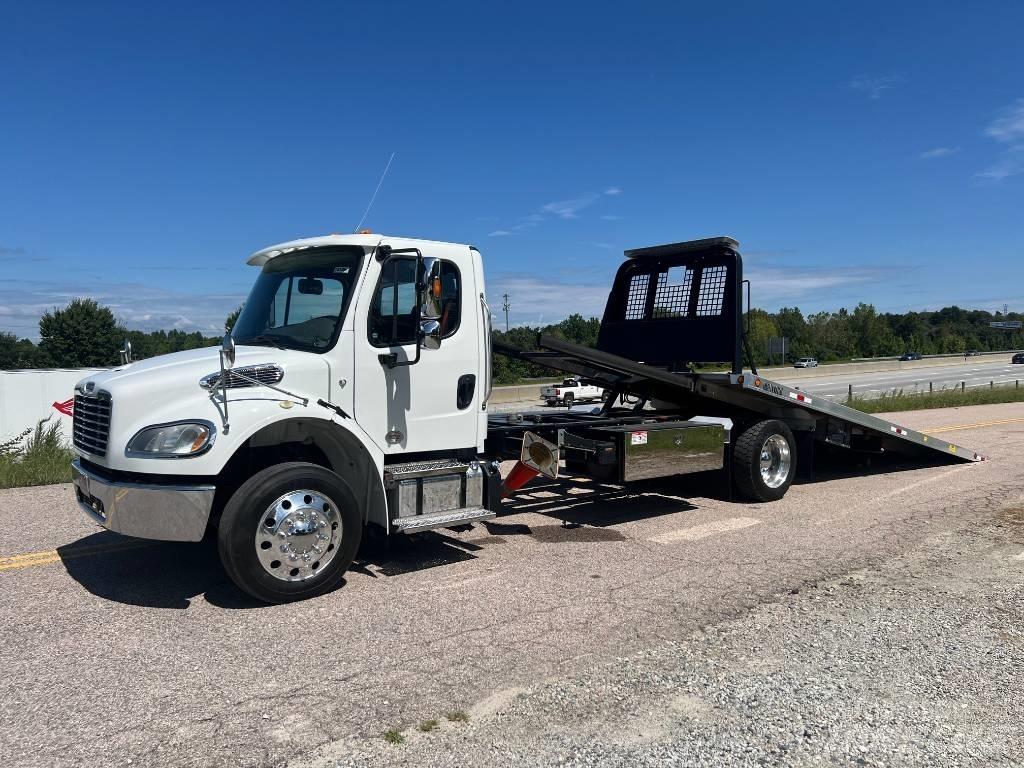 Freightliner M2 救援车
