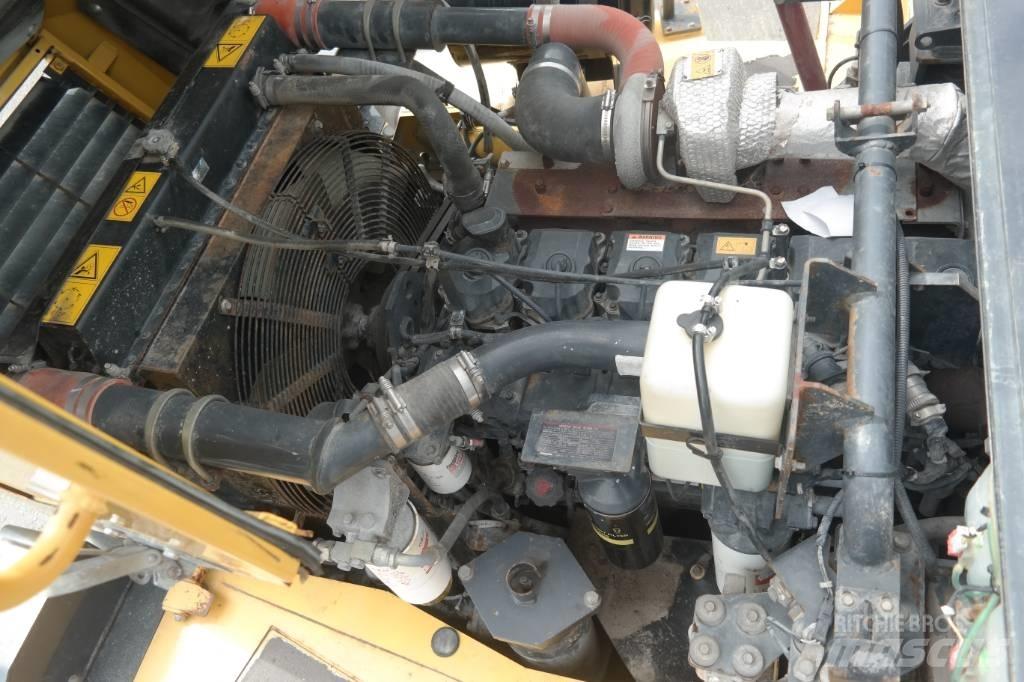 Komatsu HM300-1 铰接式自卸车