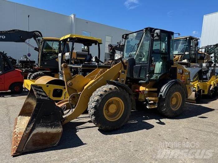 CAT 908M 轮式装载机