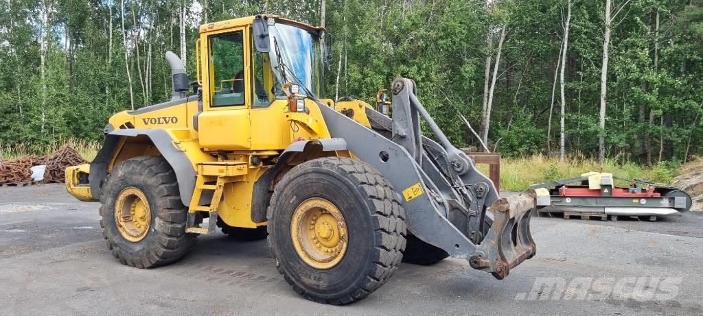Volvo L 120 E 轮式装载机