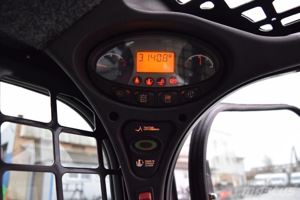 Bobcat S 650 滑移装载机