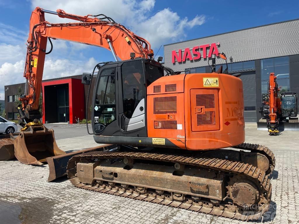 Hitachi ZX225USLC-5 履带挖掘机