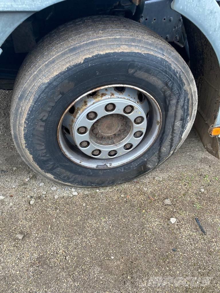 MAN FE 360 A 工程吊钩车