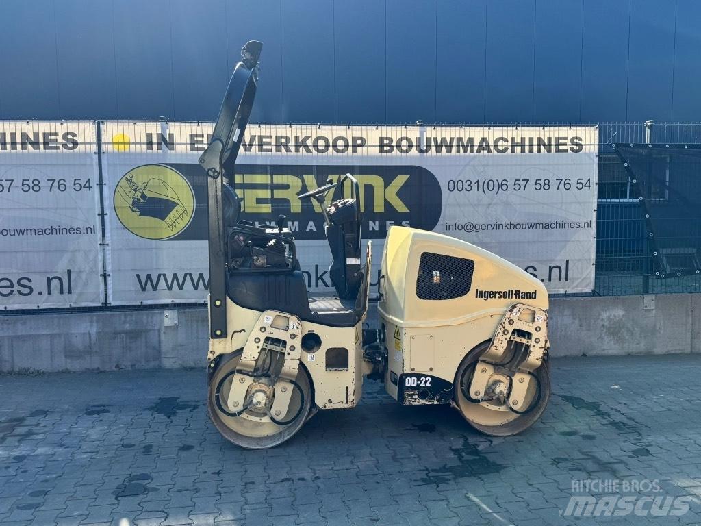 Ingersoll Rand DD22 双轮压路机