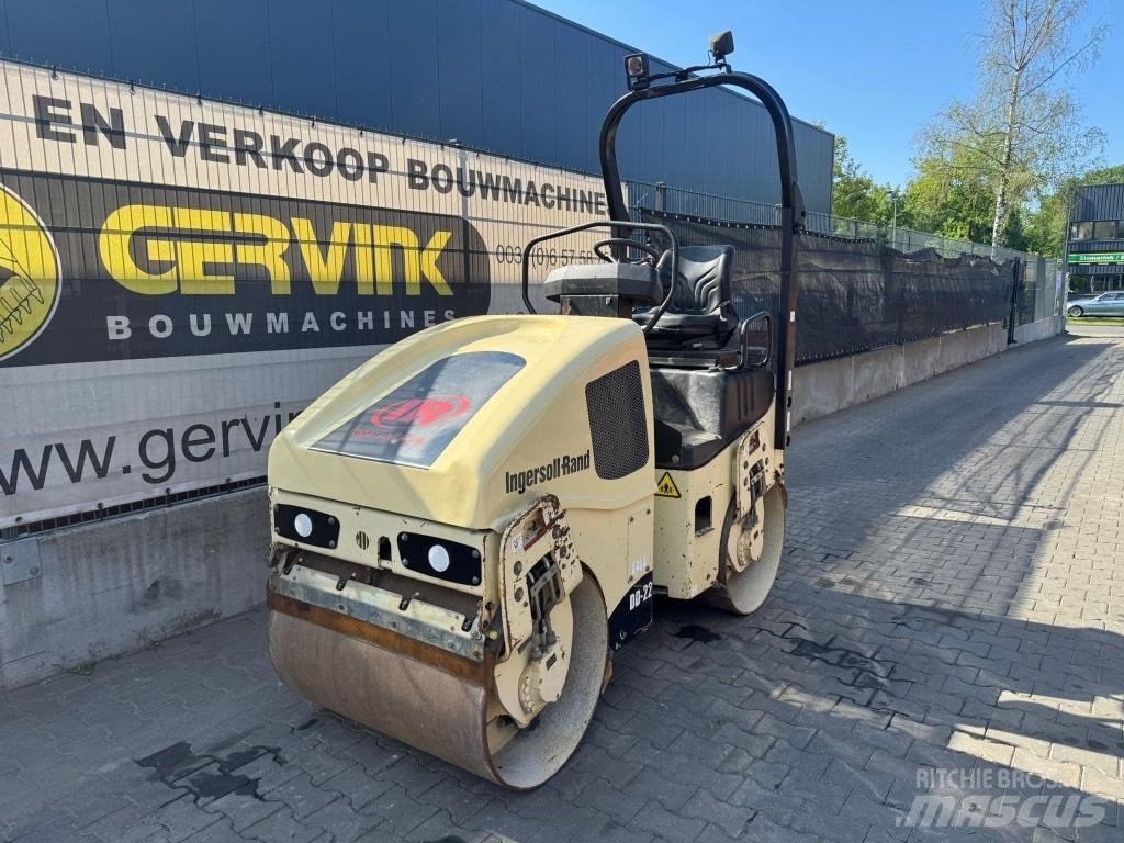 Ingersoll Rand DD22 双轮压路机
