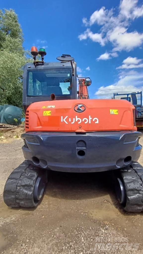 Kubota KX 080-4 中型挖掘机