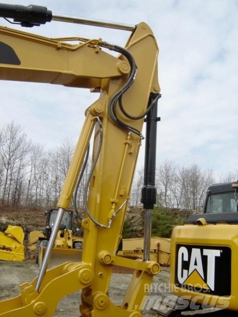CAT 311F 履带挖掘机